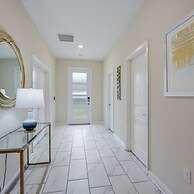 Charming Home Ideal Location Spacious Game Room