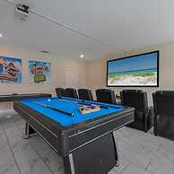 Charming Home Ideal Location Spacious Game Room