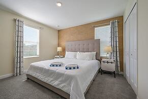 Charming Home Ideal Location Spacious Game Room