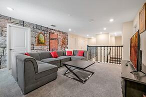 Charming Home Ideal Location Spacious Game Room