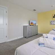 Charming Home Ideal Location Spacious Game Room