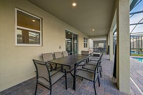 Charming Home Ideal Location Spacious Game Room