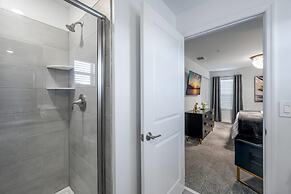 Luxury Chic Modern Home Prime Location