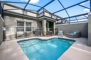 Luxury Chic Modern Home Prime Location