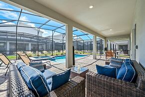 Disney Bliss Themed Rooms Game Room Private Pool