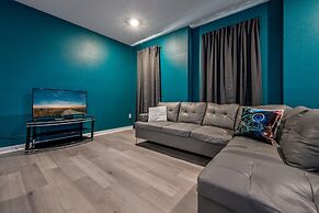 Disney Bliss Themed Rooms Game Room Private Pool