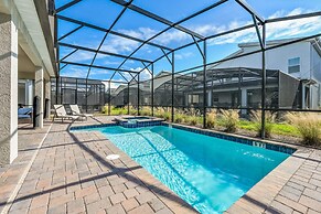 Disney Bliss Themed Rooms Game Room Private Pool