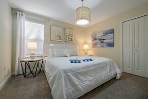 Disney Bliss Themed Rooms Game Room Private Pool