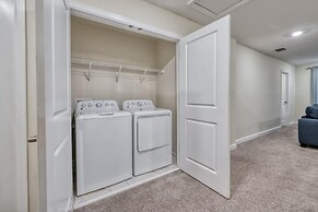 Disney Bliss Themed Rooms Game Room Private Pool