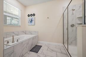 Disney Bliss Themed Rooms Game Room Private Pool