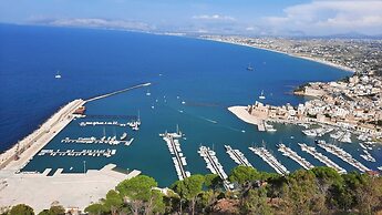 Appartamenti Abate Onda Blu Home Vista Mare Parking WiFi