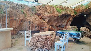 Cave Diani Studio Apartments