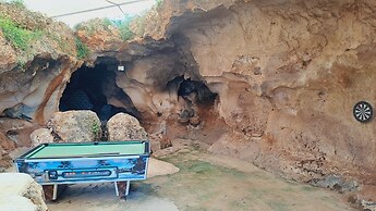 Cave Diani Studio Apartments