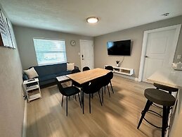 Amazing House relax Near Raymond Stadium