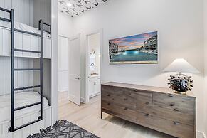 That Beachfront Vibe 140 TUC