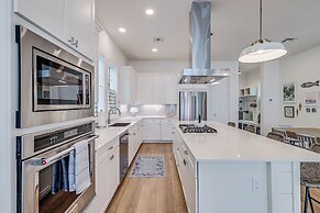 Meet Out Back 313 SOU