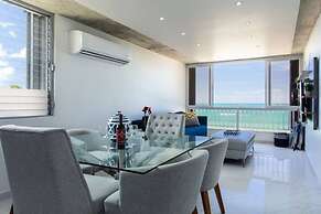 Esperanza Beach 2BDR 2B Oceanfront Pool