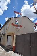 Hotel Puesta del Sol