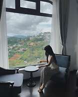The Gate Boutique Hotel Da Lat