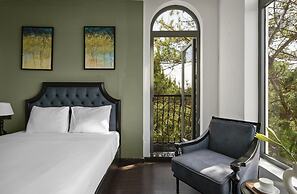 The Gate Boutique Hotel Da Lat