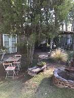 Dark Green House - Chacras de Coria