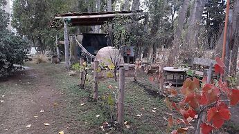 Dark Green House - Chacras de Coria