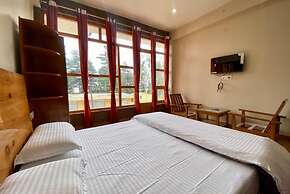 Goroomgo Mansarovar Inn Munsyari