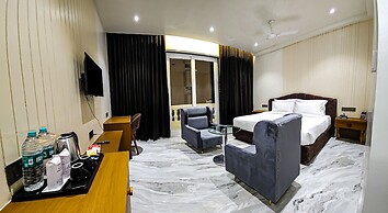 Hotel S Crown Somnath