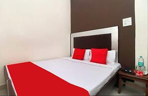 Goroomgo Blessing Inn Jalandhar