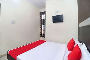 Goroomgo Blessing Inn Jalandhar