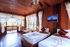 Samui Wooden Hill