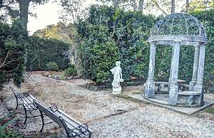 Memory Lane Accommodation