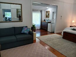 Memory Lane Accommodation