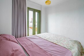 Rustic House With View Balcony in Ayvalik