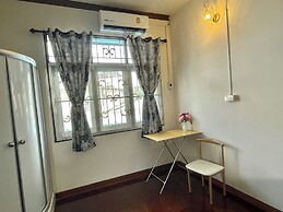 2B Cozy Hostel