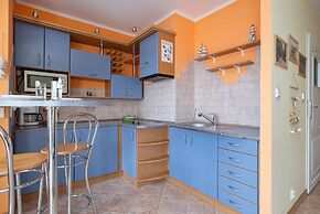 Apartment With Balcony by Renters