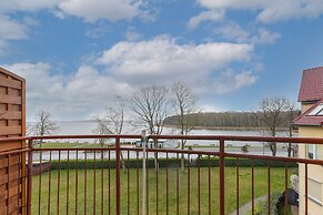 Apartment With Balcony by Renters