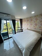 arunsakhon luxury condo