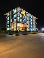 arunsakhon luxury condo