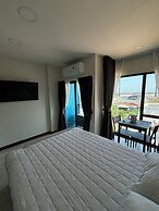 arunsakhon luxury condo