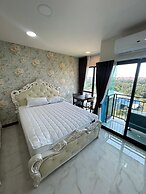 arunsakhon luxury condo