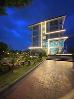 arunsakhon luxury condo