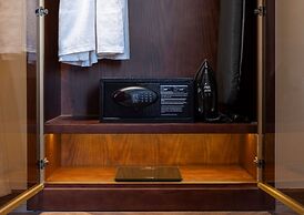 L'Signature Hotel & Spa