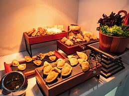 L'Signature Hotel & Spa