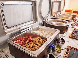 L'Signature Hotel & Spa