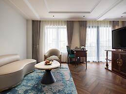 L'Signature Hotel & Spa