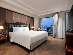 L'Signature Hotel & Spa