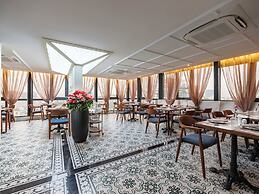 L'Signature Hotel & Spa