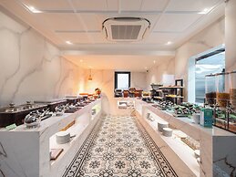 L'Signature Hotel & Spa