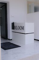 BLOOM